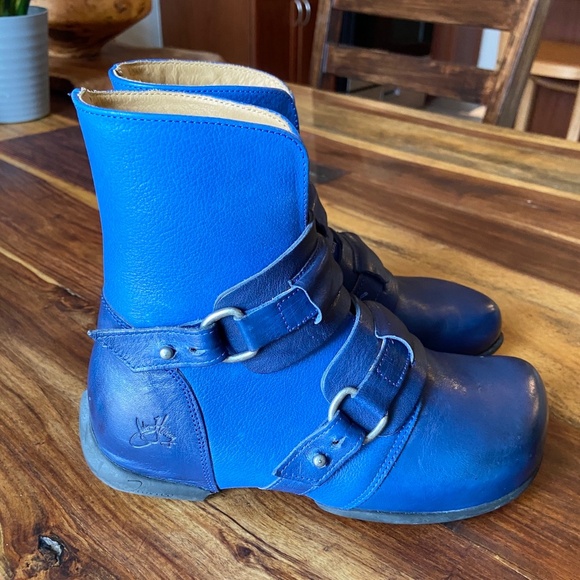 Fluevog Ethel Peacemakers - Picture 1 of 4